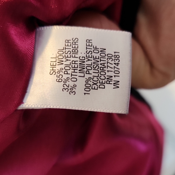 Black peacoat size small - Picture 4 of 4